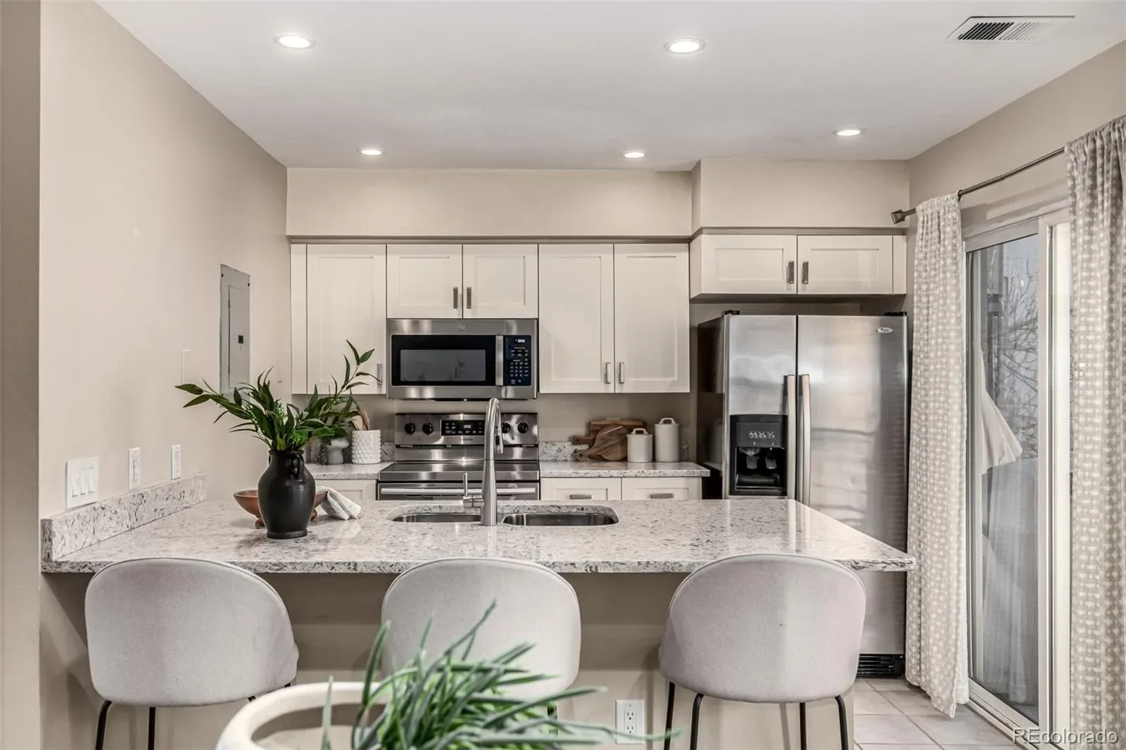 03312026220907 1600 11