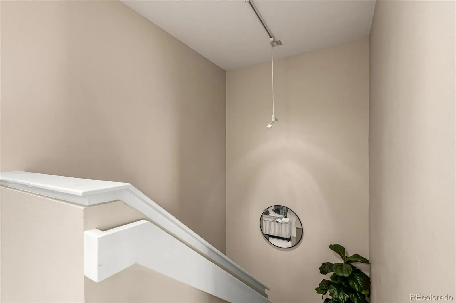 03312026220907 1600 16