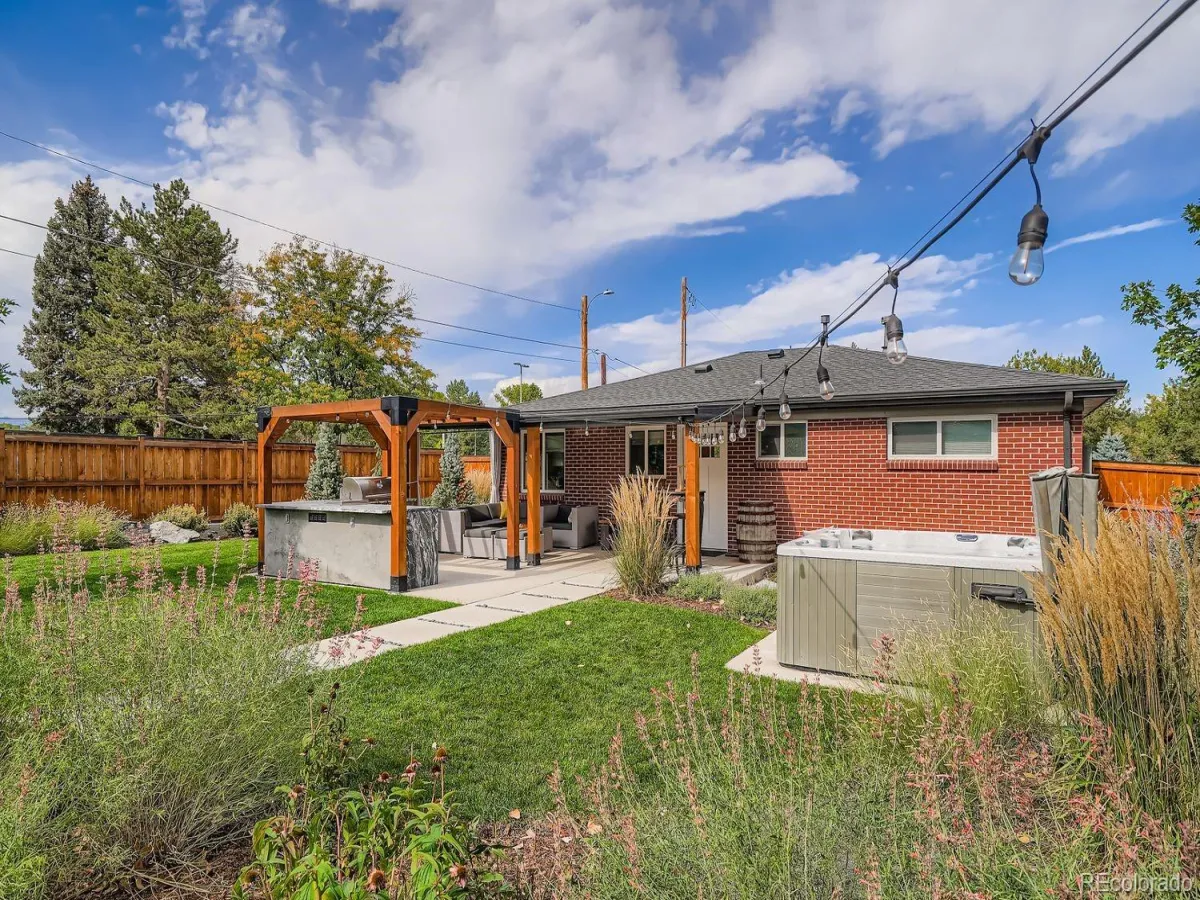 7890 W 59th Avenue Arvada CO 80004 MLS #REC4512144 04232026155604 1200 35