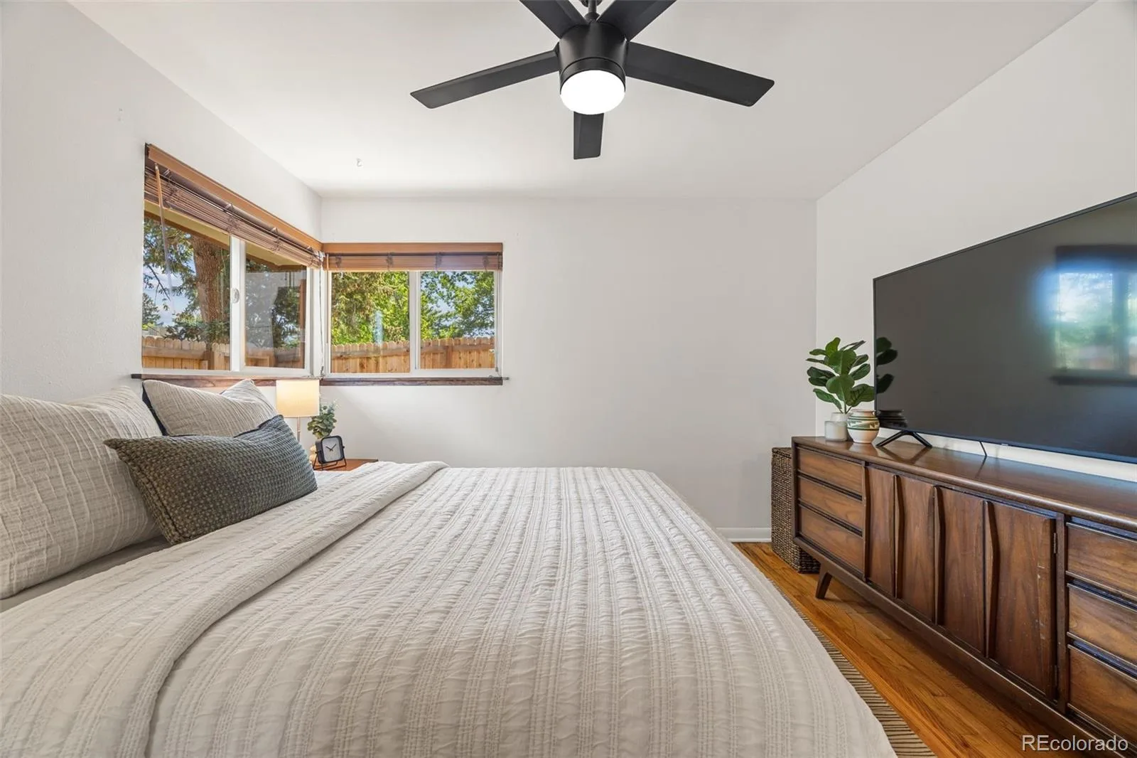 2801 Xavier Street Denver CO 80212 MLS #REC4512379 06132026012524 1600 12