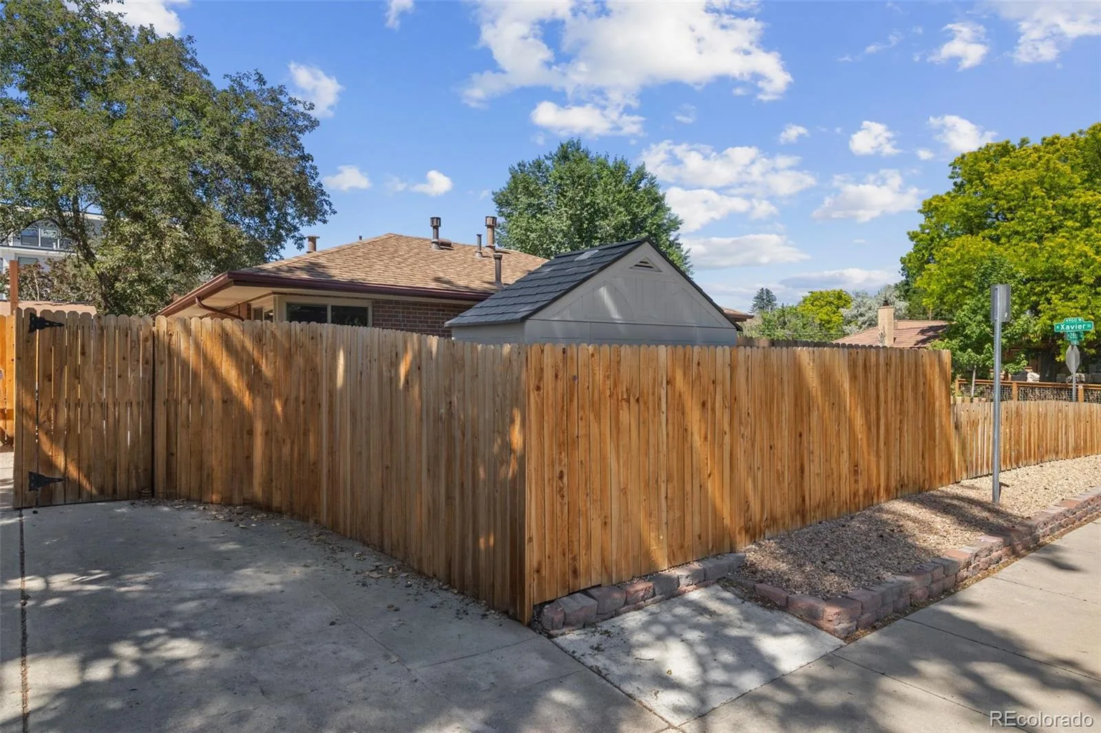 2801 Xavier Street Denver CO 80212 MLS #REC4512379 06132026012524 1600 19