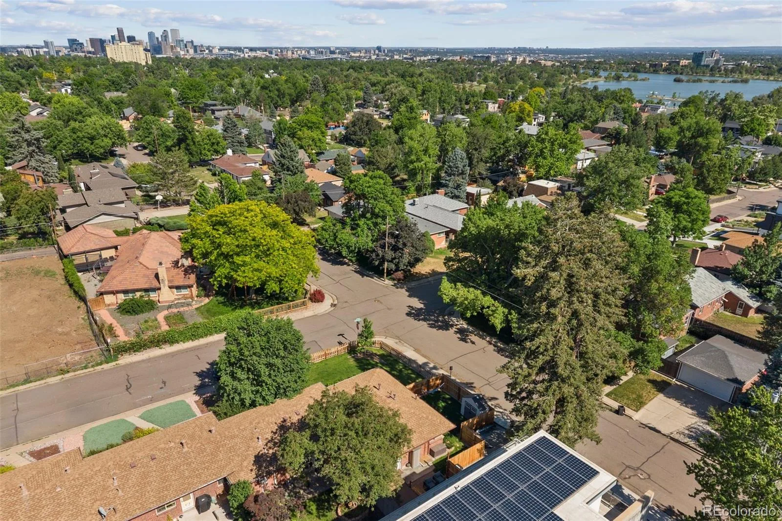 2801 Xavier Street Denver CO 80212 MLS #REC4512379 06132026012524 1600 27
