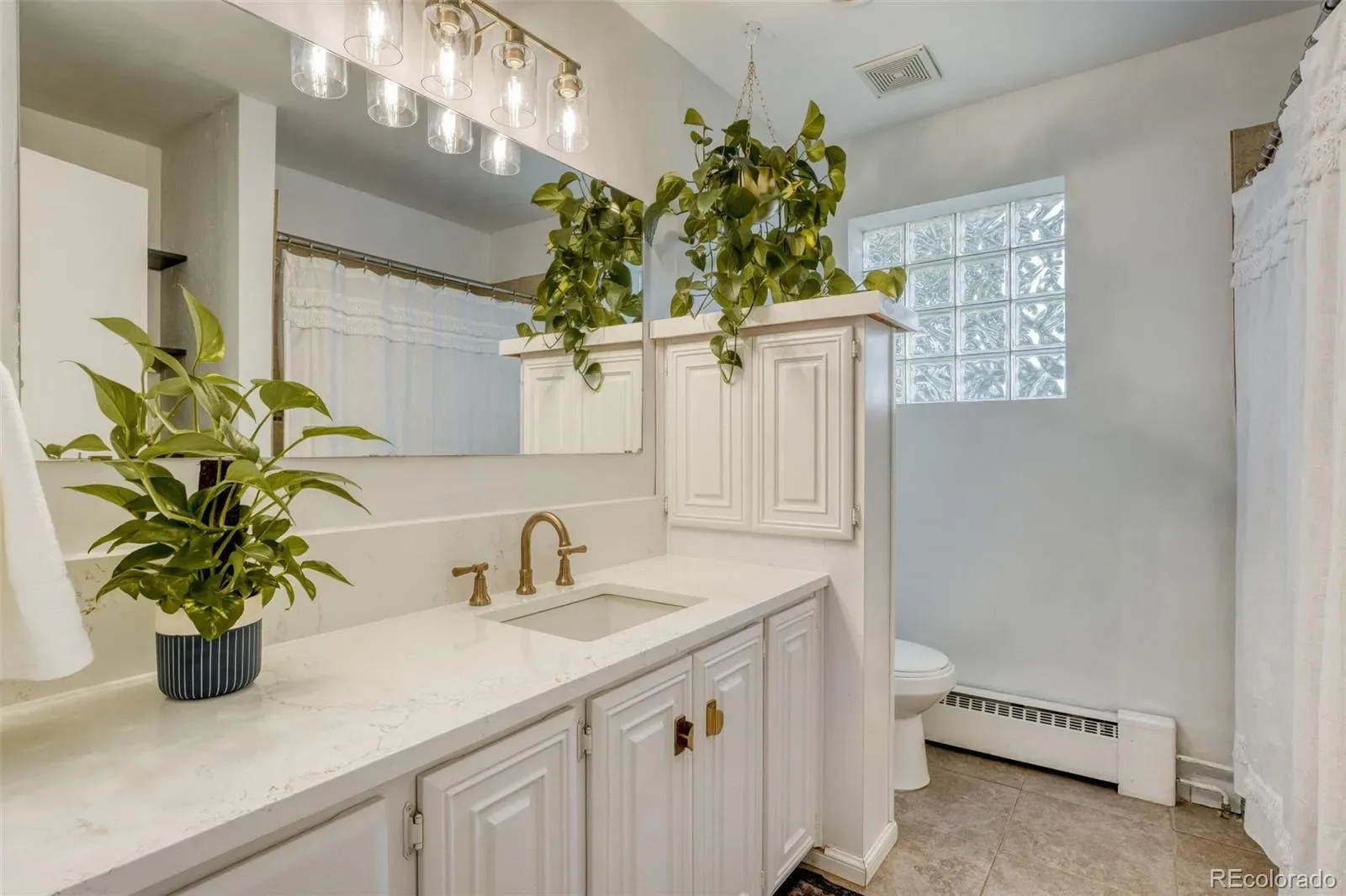 03252026183233 1600 15