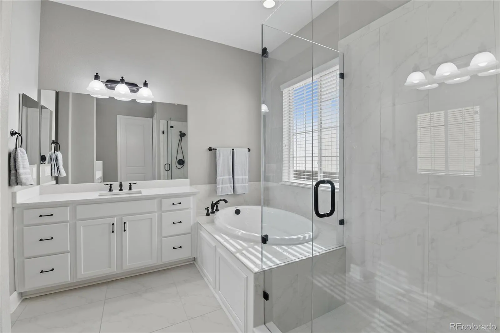 7693 S Quantock Way Aurora CO 80016 MLS #REC4513182 05192026010703 1600 23