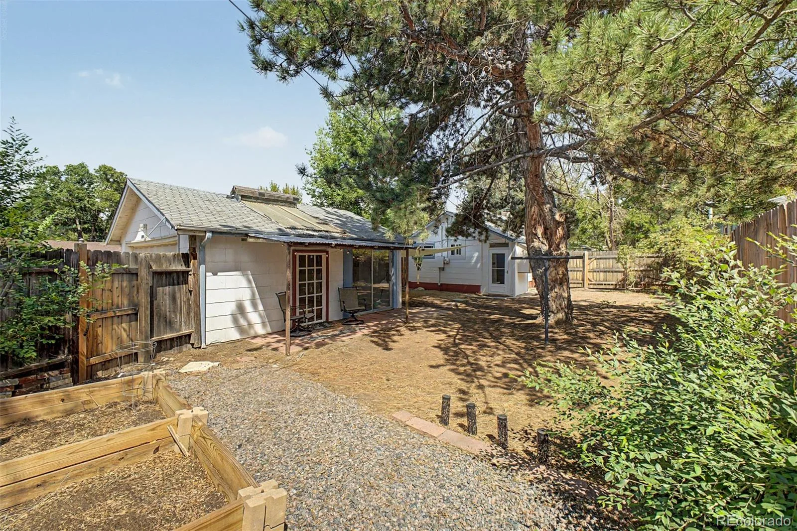 4239 S Galapago Street Englewood CO 80110 | MLS #REC4514217 08272026232756 1600 20