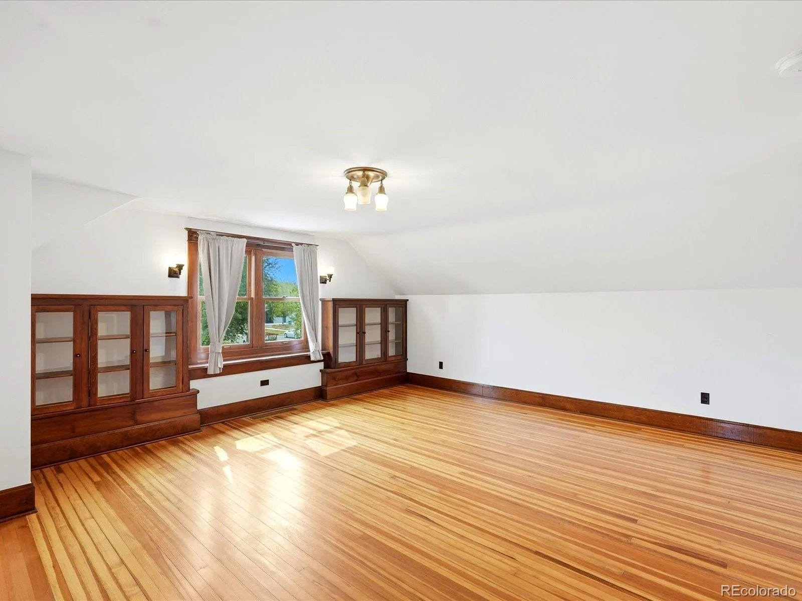 3309 N Gaylord Street Denver CO 80205 | MLS #REC4515005 08072026141030 1600 22