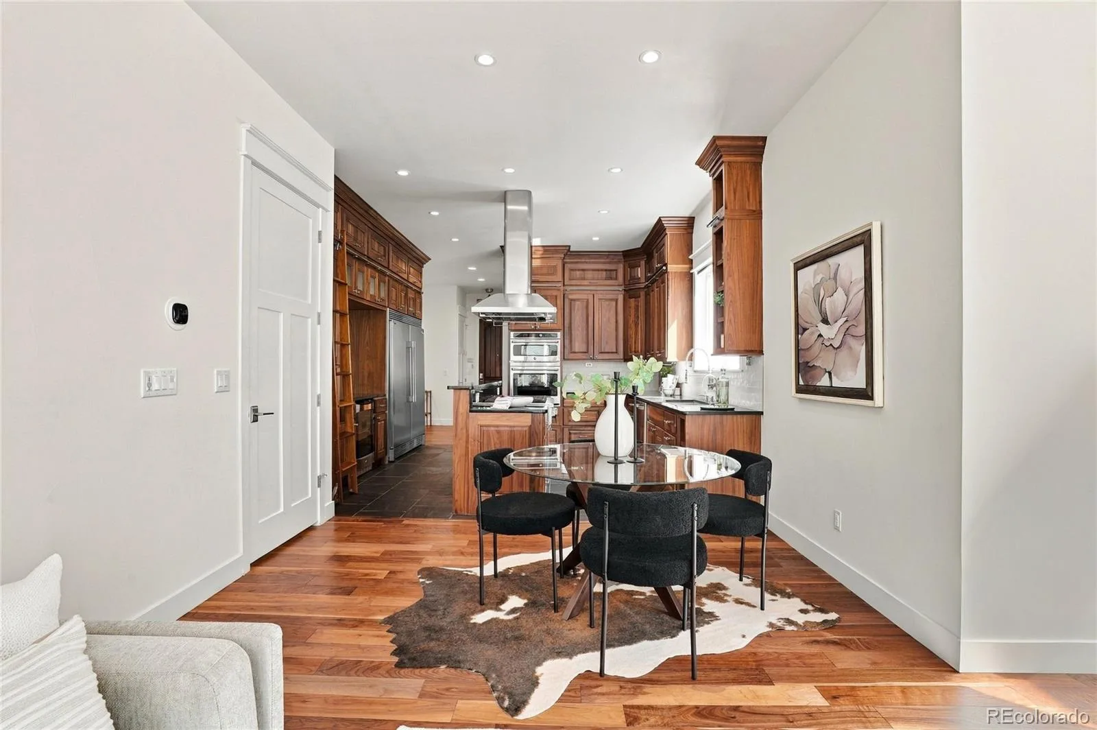 3275 S Logan Street Englewood CO 80113 | MLS #REC4515700 09232026050852 1600 10