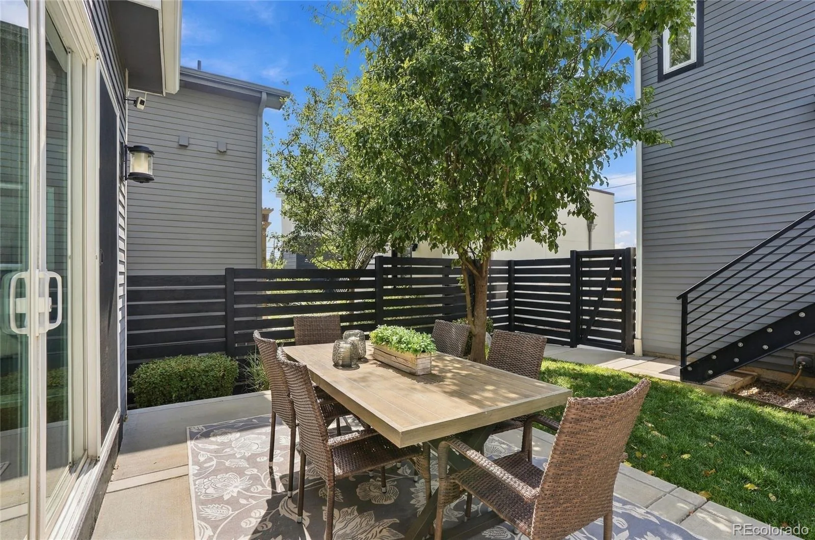 3275 S Logan Street Englewood CO 80113 | MLS #REC4515700 09232026050852 1600 43