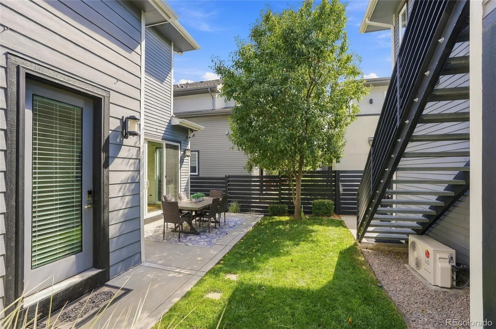 3275 S Logan Street Englewood CO 80113 | MLS #REC4515700 09232026050852 1600 45