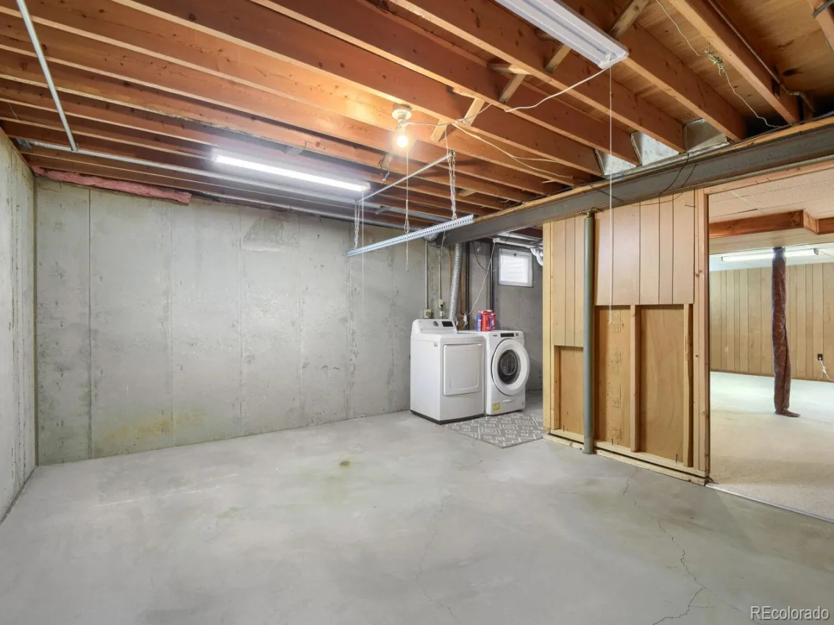 9047 E Chenango Avenue Greenwood Village CO 80111 | MLS #REC4517534 08062026014414 1200 20