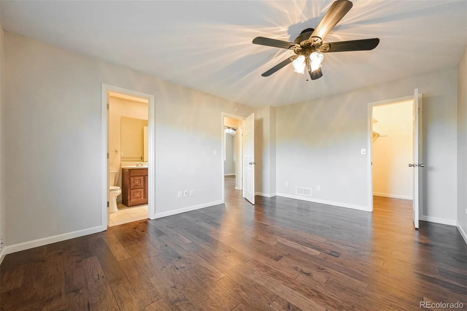 5859 S Perth Place Centennial CO 80015 | MLS #REC4518202 07302026211429 1600 13