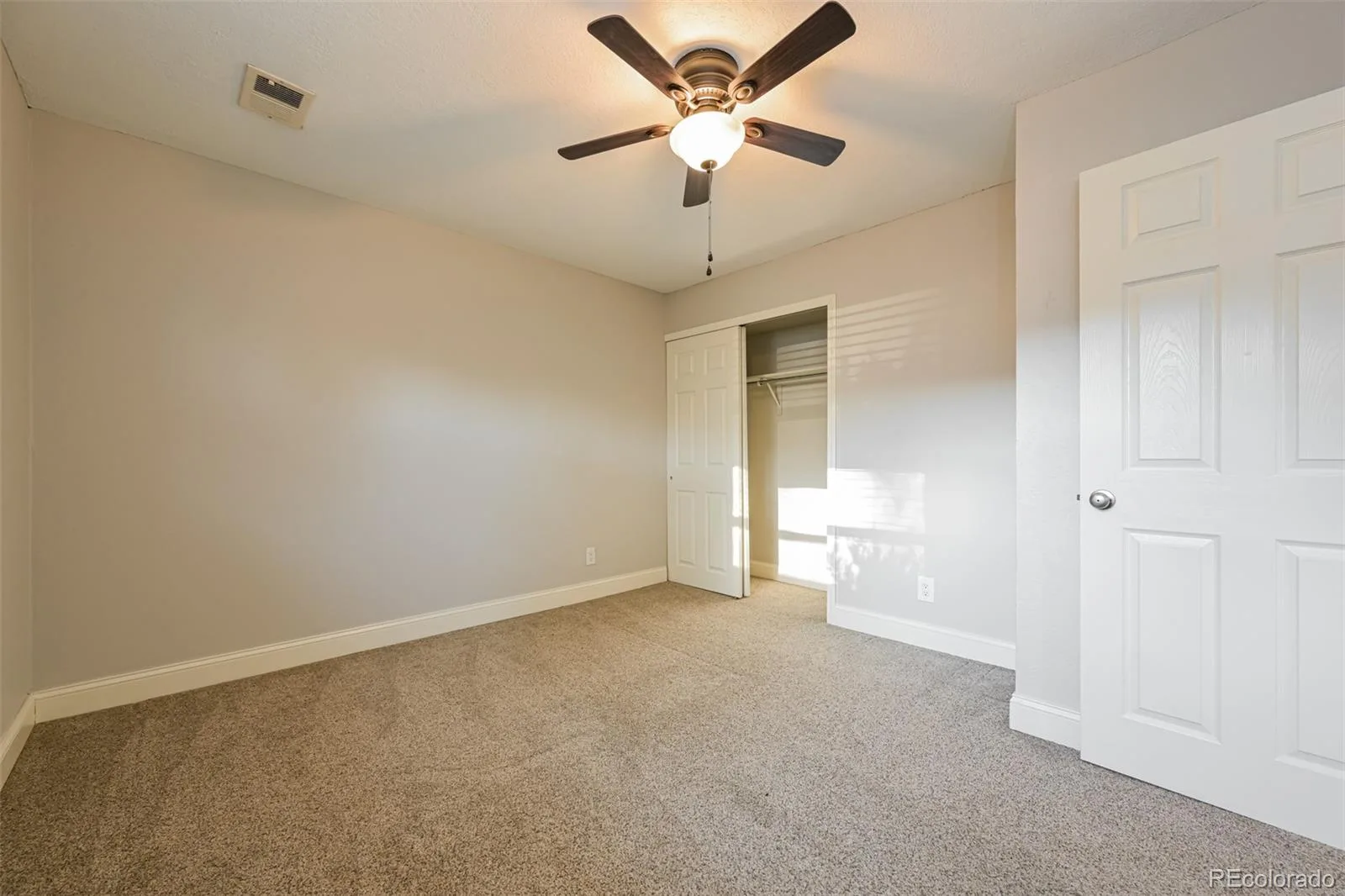 5859 S Perth Place Centennial CO 80015 | MLS #REC4518202 07302026211429 1600 17