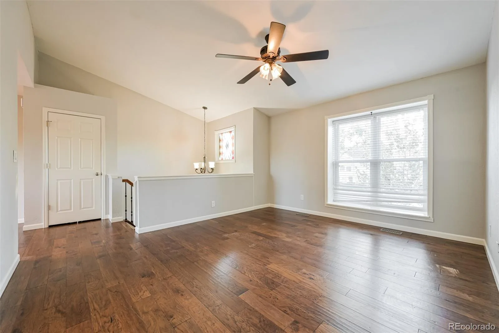 5859 S Perth Place Centennial CO 80015 | MLS #REC4518202 07302026211429 1600 2