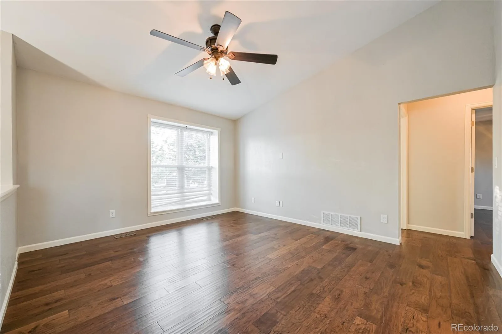 5859 S Perth Place Centennial CO 80015 | MLS #REC4518202 07302026211429 1600 3