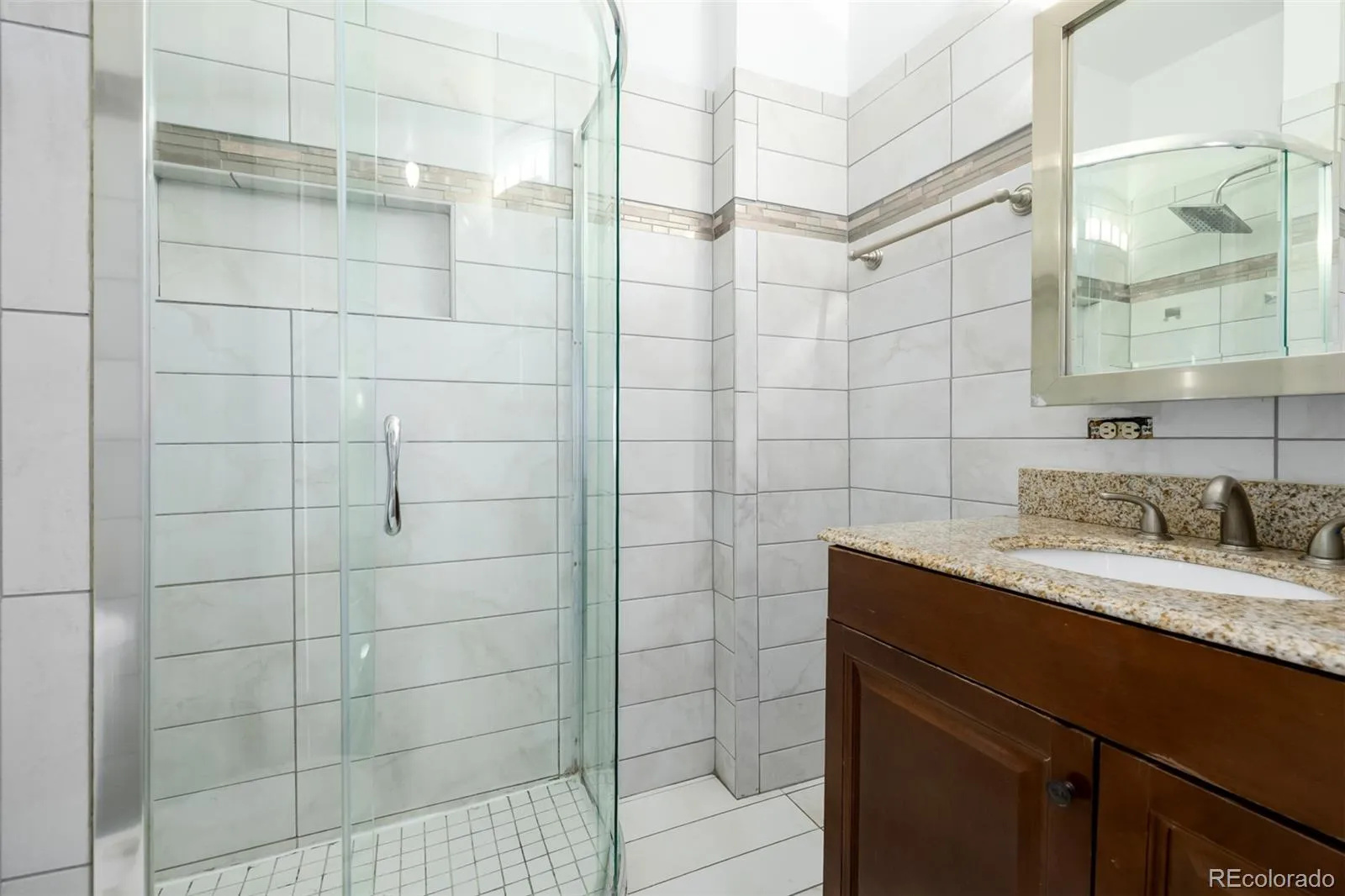 172 W Maple Avenue Denver CO 80223 MLS #REC4520401 05012026130802 1600 5