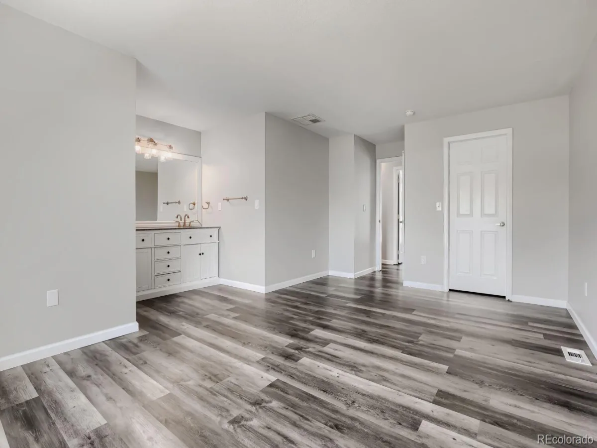 1157 S Kalispell Way Aurora CO 80017 | MLS #REC4521246 09232026050932 1200 14