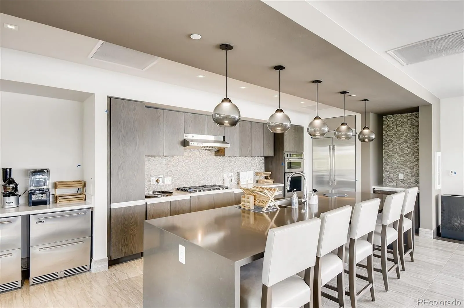 4200 W 17th Avenue #327 Denver CO 80204 MLS #REC4522368 05202026000909 1600 34