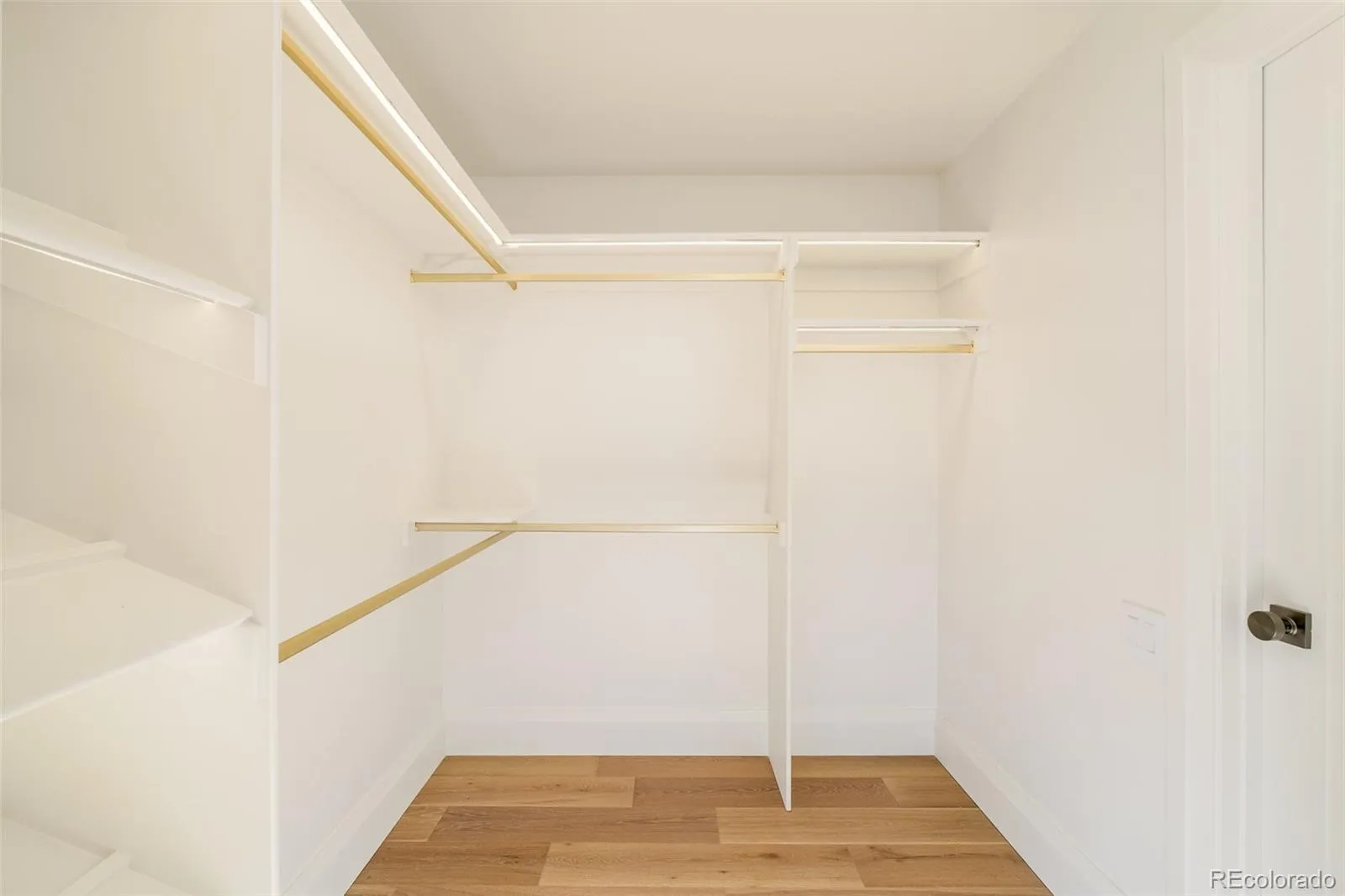 04172026060639 1600 31