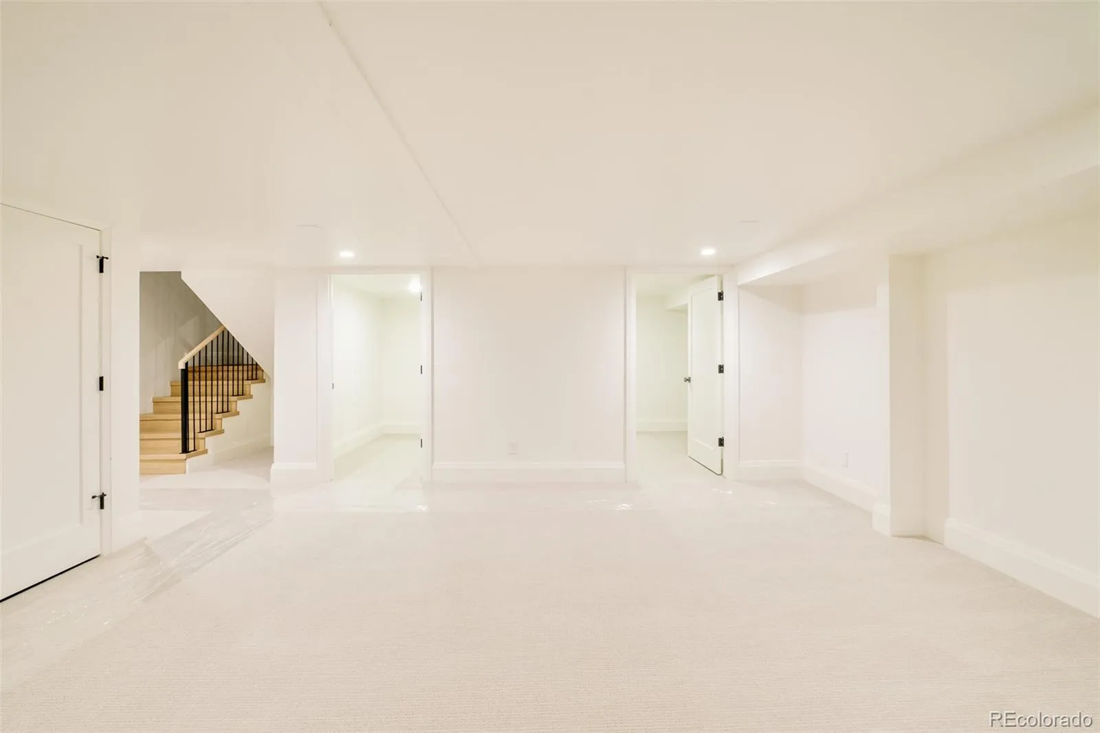 04172026060639 1600 35