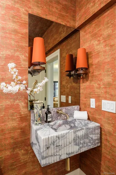 04172026060639 800 19