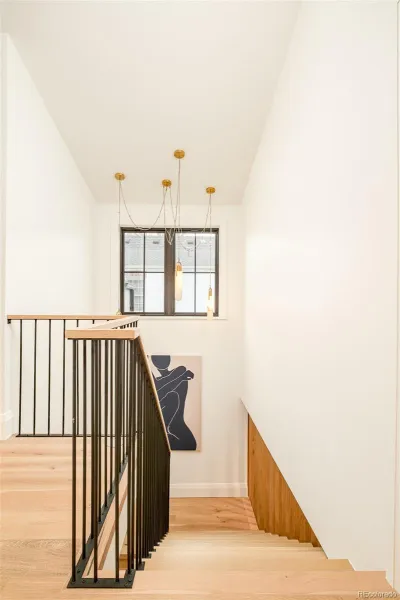 04172026060639 800 21