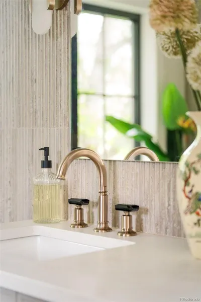 04172026060639 800 28