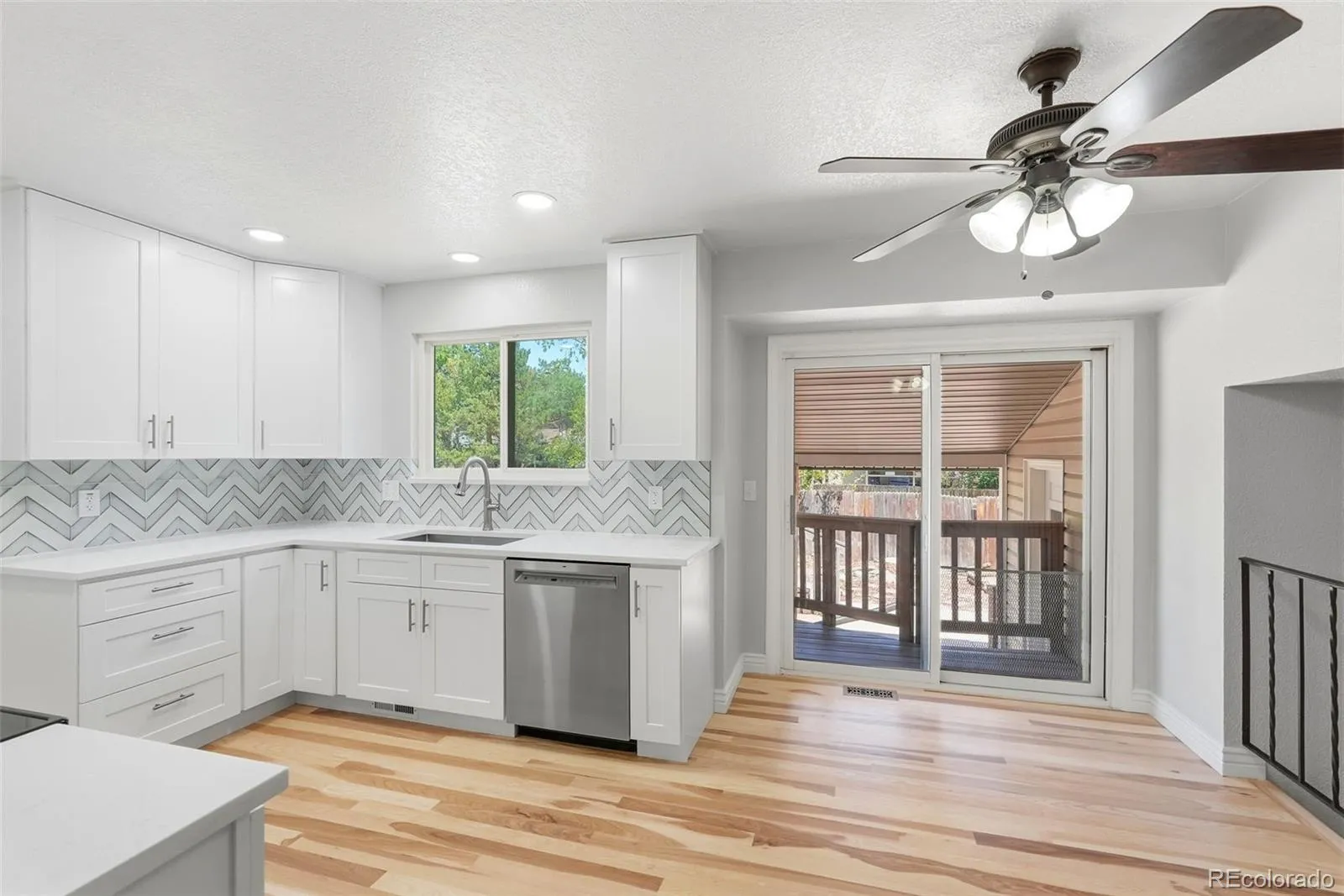 8496 Quay Drive Arvada CO 80003 MLS #REC4523163 05142026134503 1600 12