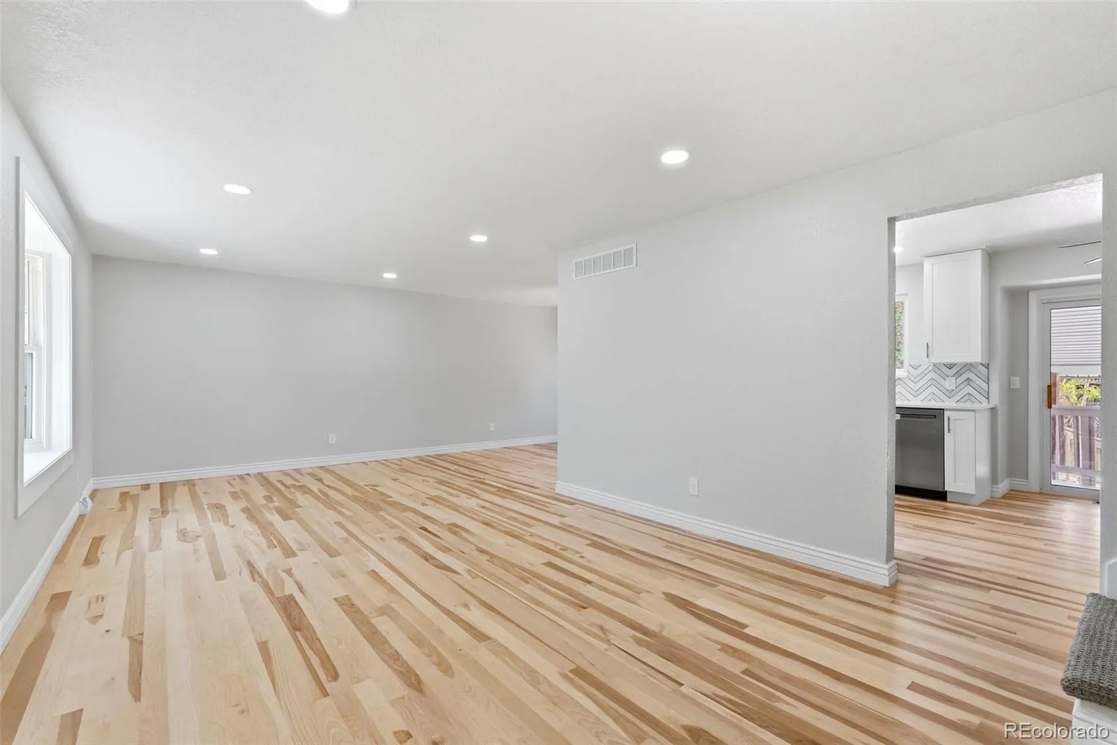 8496 Quay Drive Arvada CO 80003 MLS #REC4523163 05142026134503 1600 3