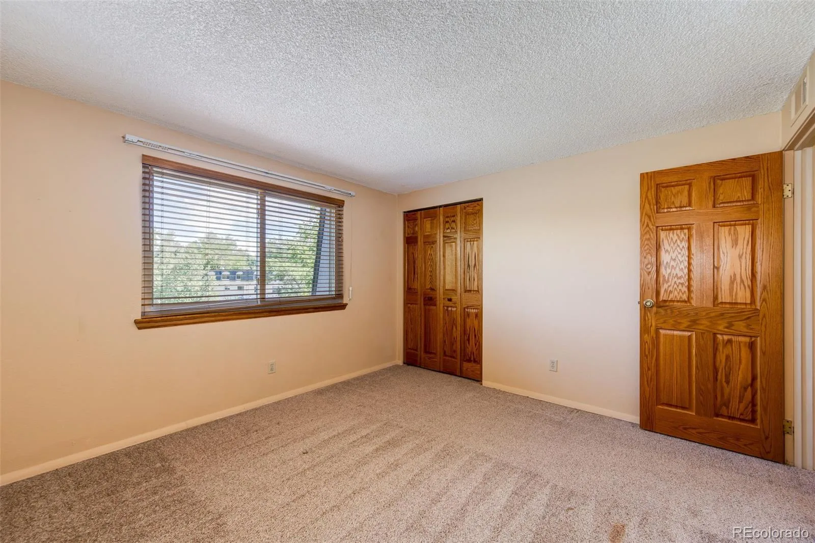 469 E Highline Circle Littleton CO 80122 | MLS #REC4523280 08282026163554 1600 20