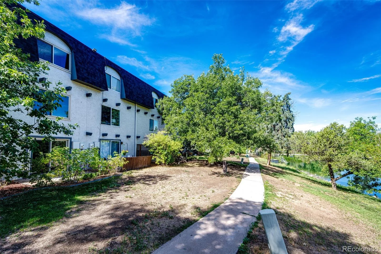 469 E Highline Circle Littleton CO 80122 | MLS #REC4523280 08282026163554 1600 29