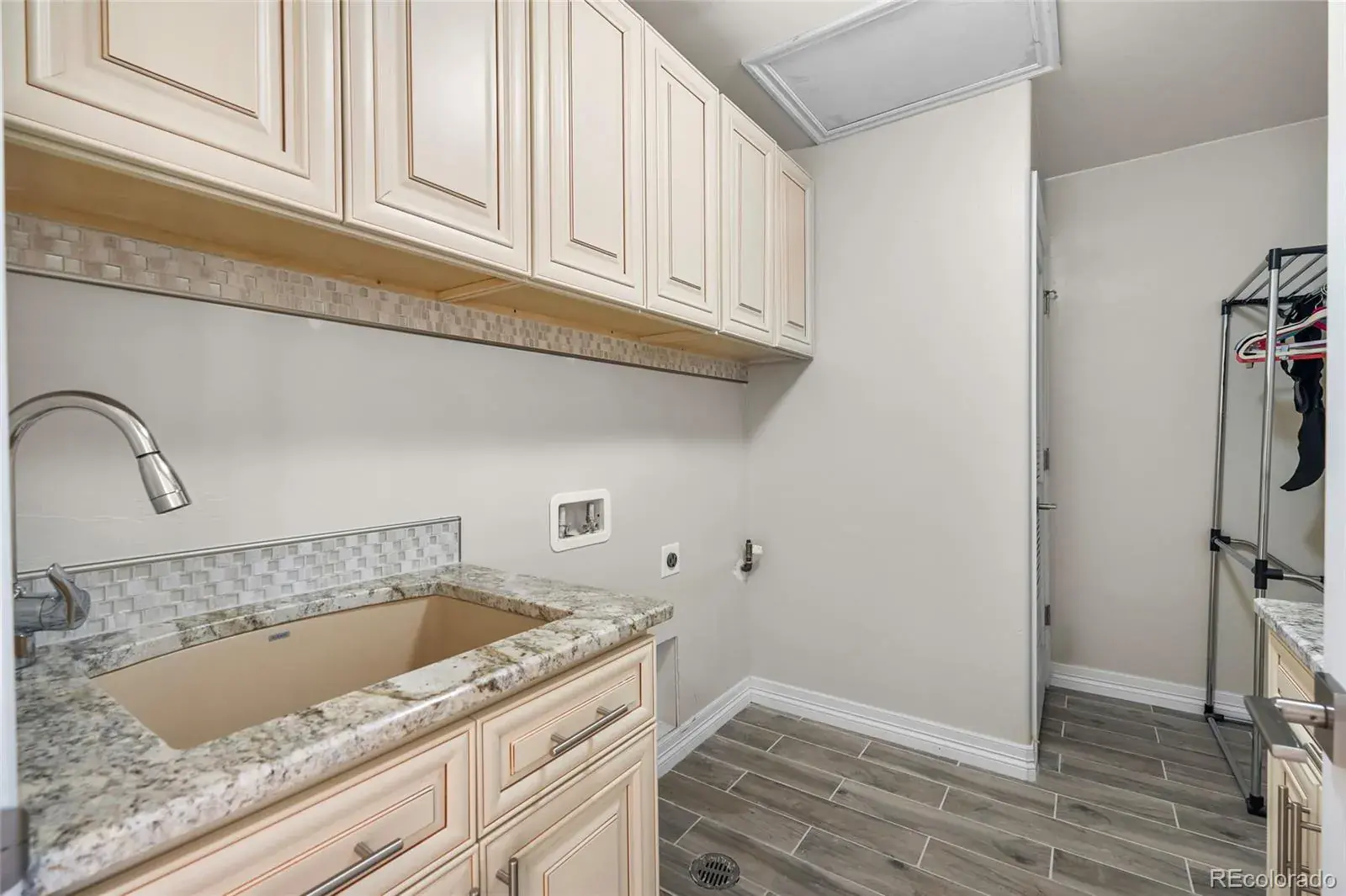 1791 Biscay Street Aurora CO 80011 | MLS #REC4524174 10132025182514 1600 30
