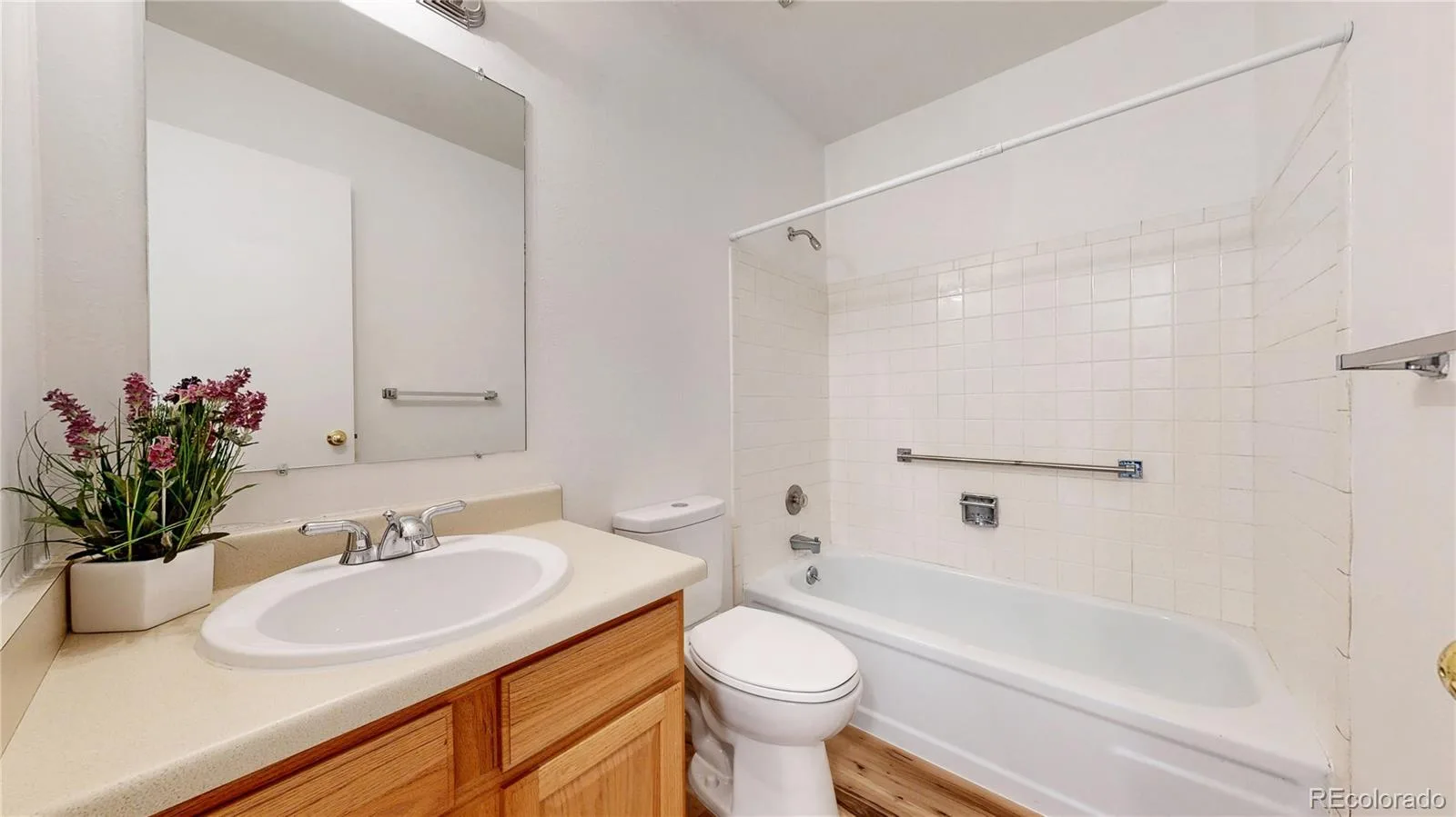 8792 Chase Drive #13 Arvada CO 80003 | MLS #REC4524781 08092026232541 1600 25
