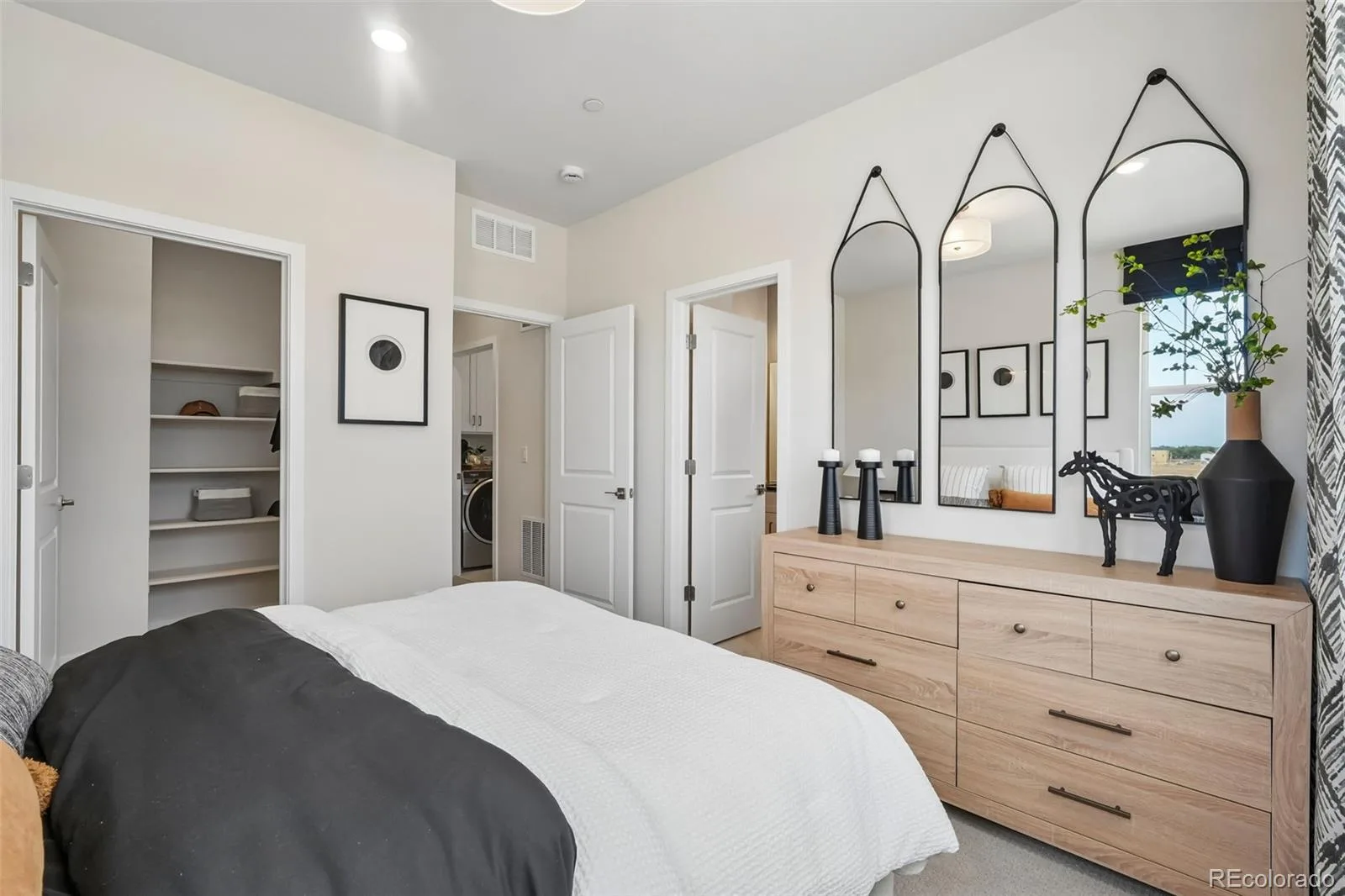 8415 Federal Boulevard Westminster CO 80031 | MLS #REC4524979 08282026222855 1600 21