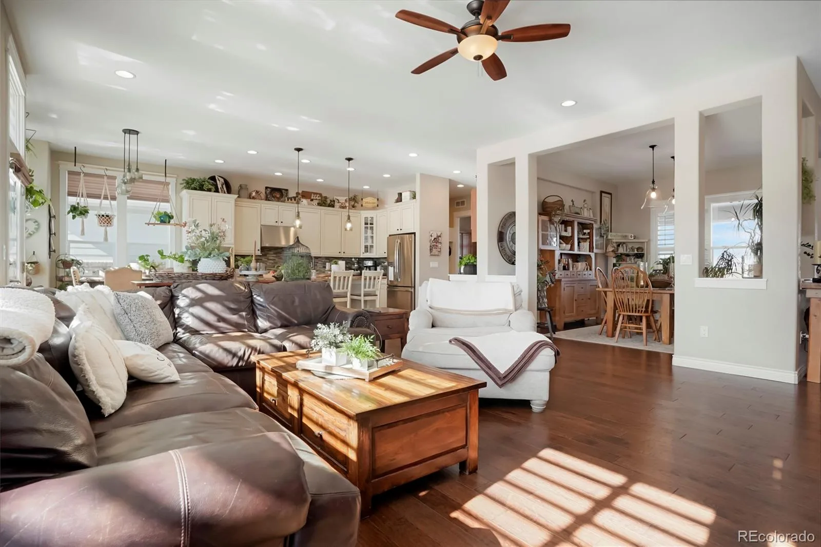 7186 Weaver Circle Castle Rock CO 80104 | MLS #REC4526039 08242026153319 1600 12