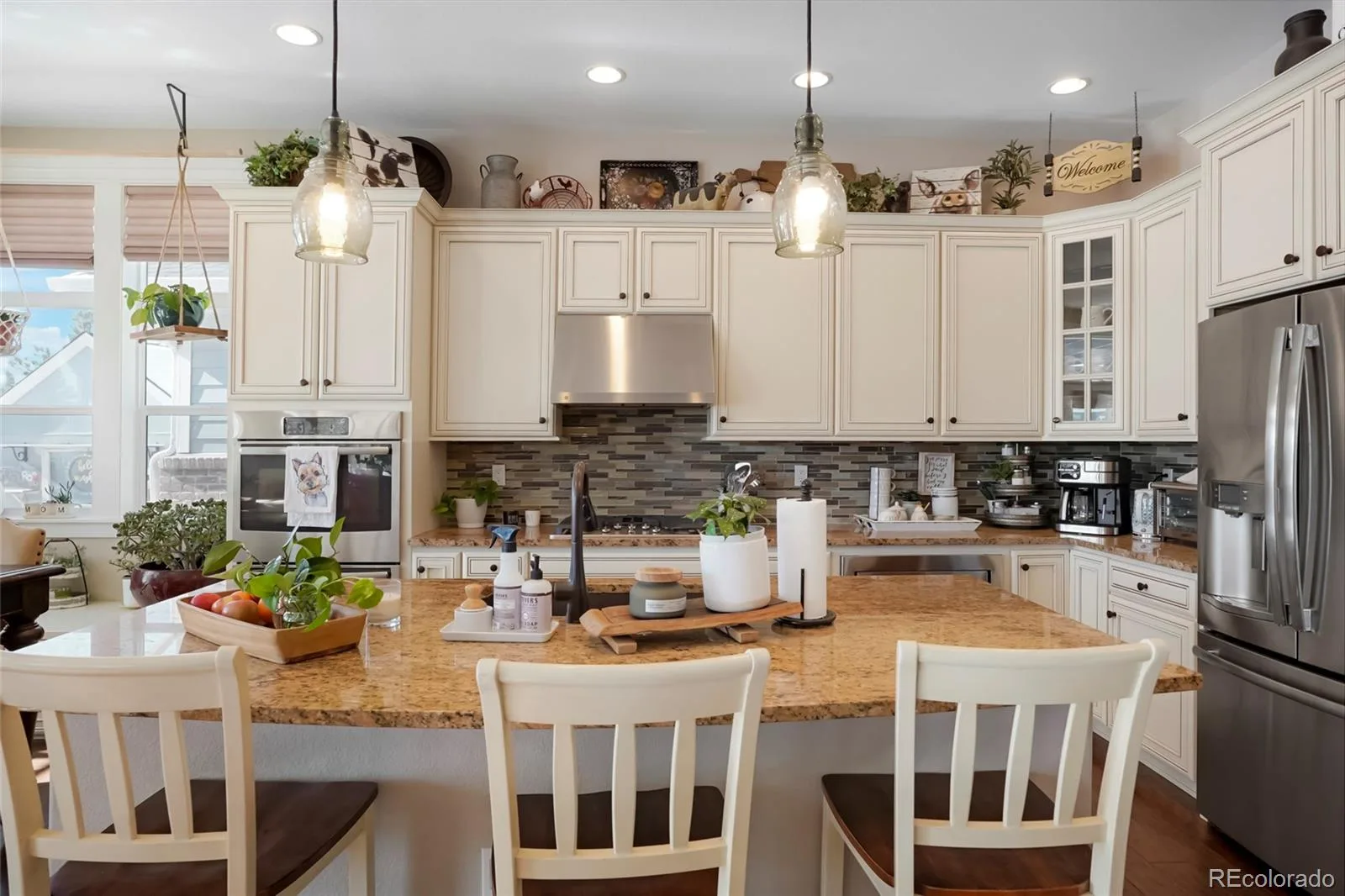 7186 Weaver Circle Castle Rock CO 80104 | MLS #REC4526039 08242026153319 1600 15
