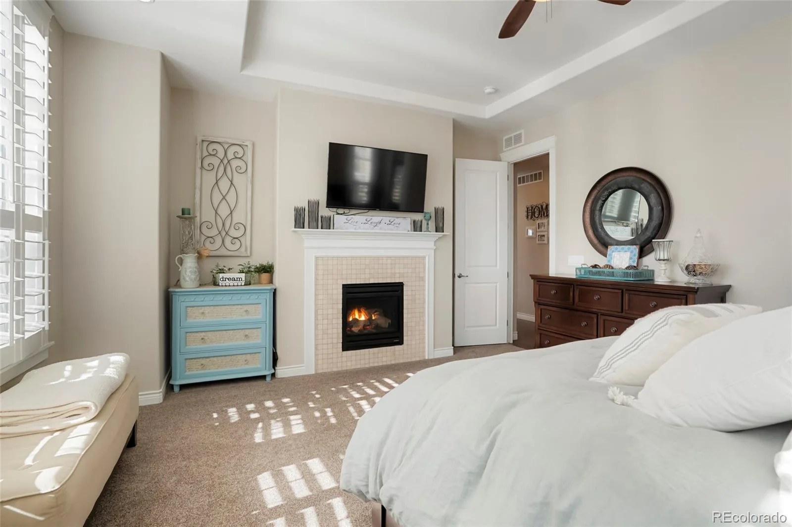 7186 Weaver Circle Castle Rock CO 80104 | MLS #REC4526039 08242026153319 1600 26