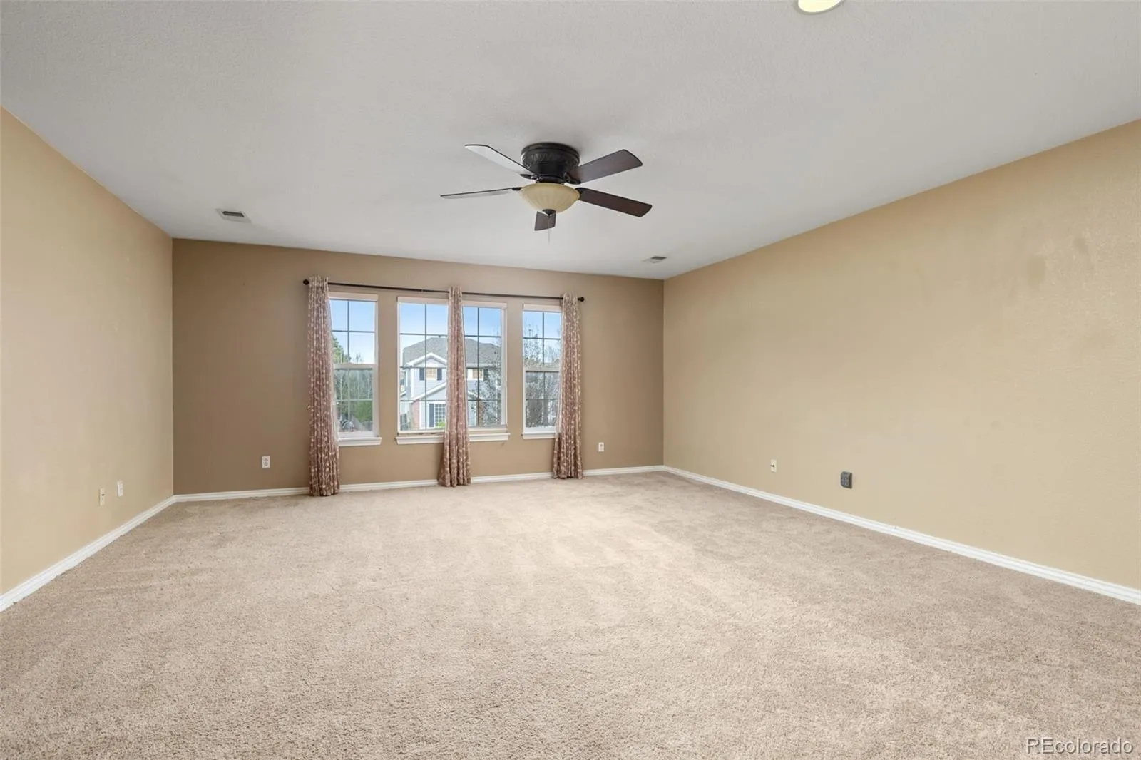 9515 S Bluebead Way Parker CO 80134 MLS #REC4526123 04242026033626 1600 23