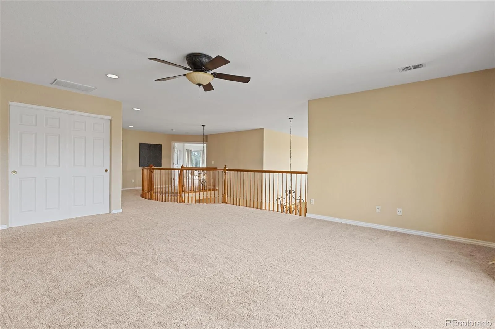 9515 S Bluebead Way Parker CO 80134 MLS #REC4526123 04242026033626 1600 24