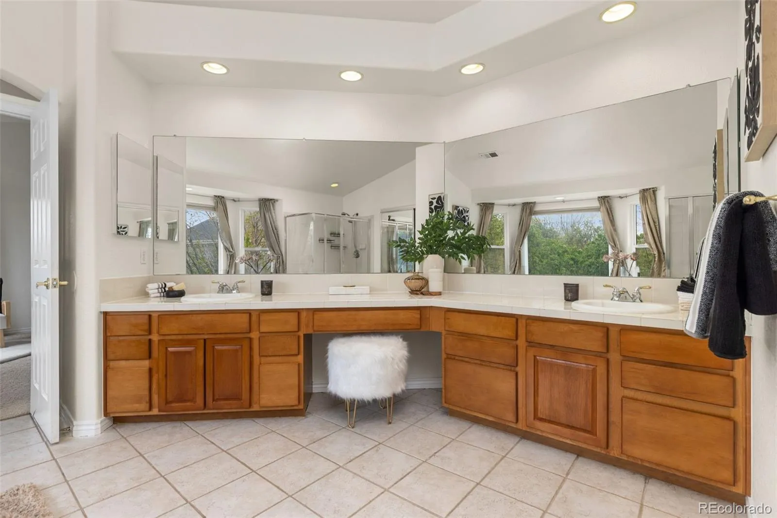 9515 S Bluebead Way Parker CO 80134 MLS #REC4526123 04242026033626 1600 28