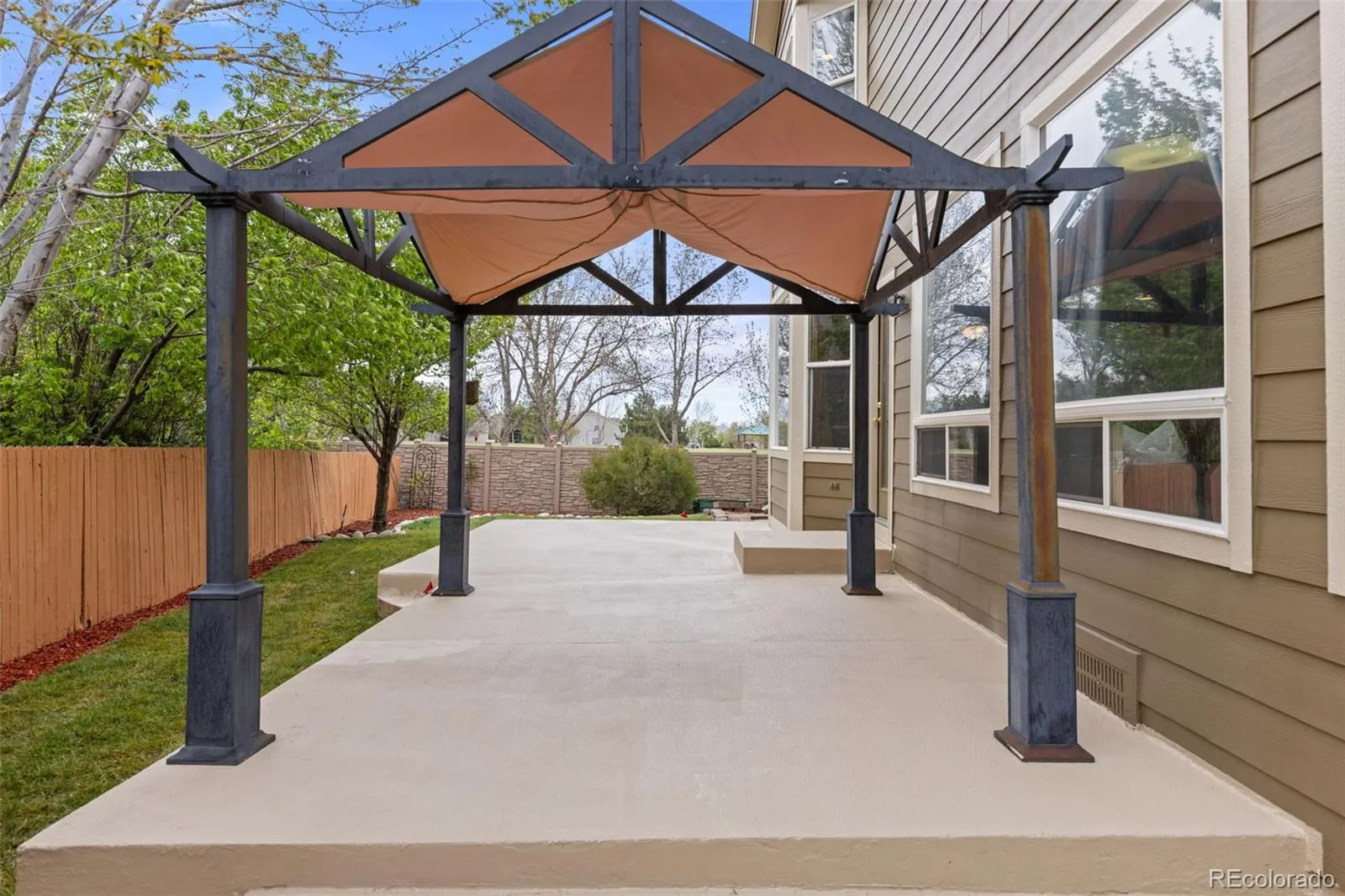 9515 S Bluebead Way Parker CO 80134 MLS #REC4526123 04242026033626 1600 43