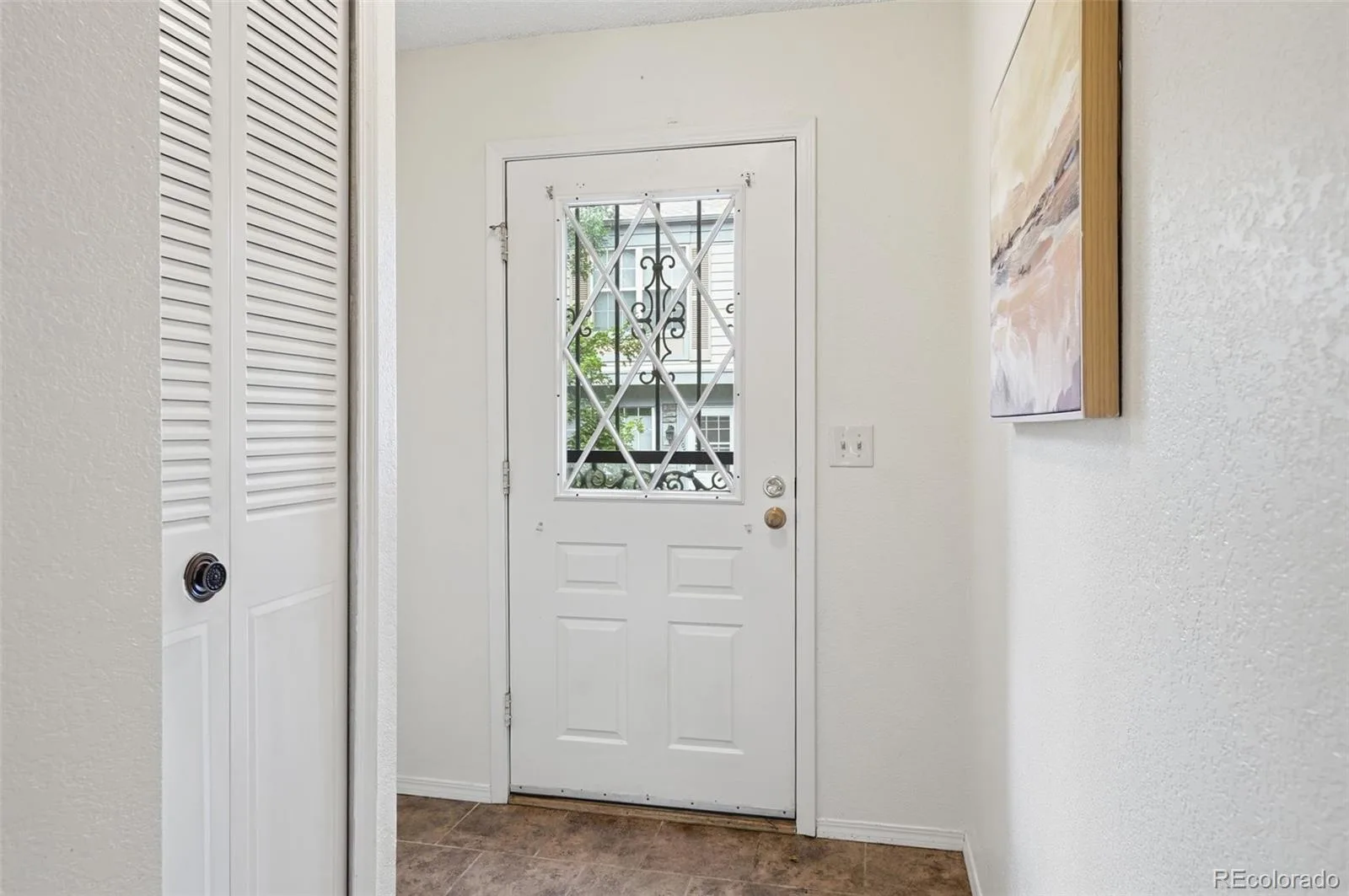 12043 E Hoye Drive Aurora CO 80012 | MLS #REC4526457 06292026202533 1600 3