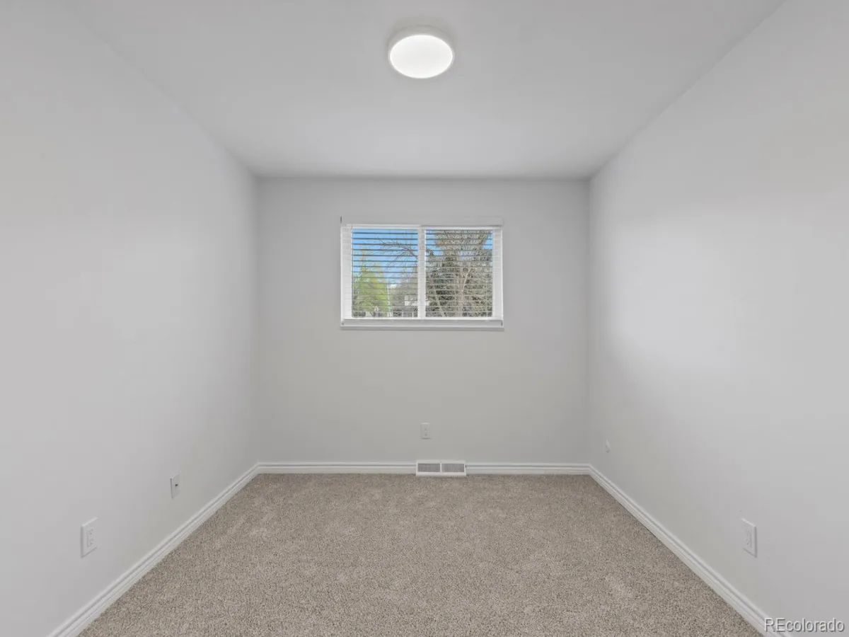 04152026183748 1200 34