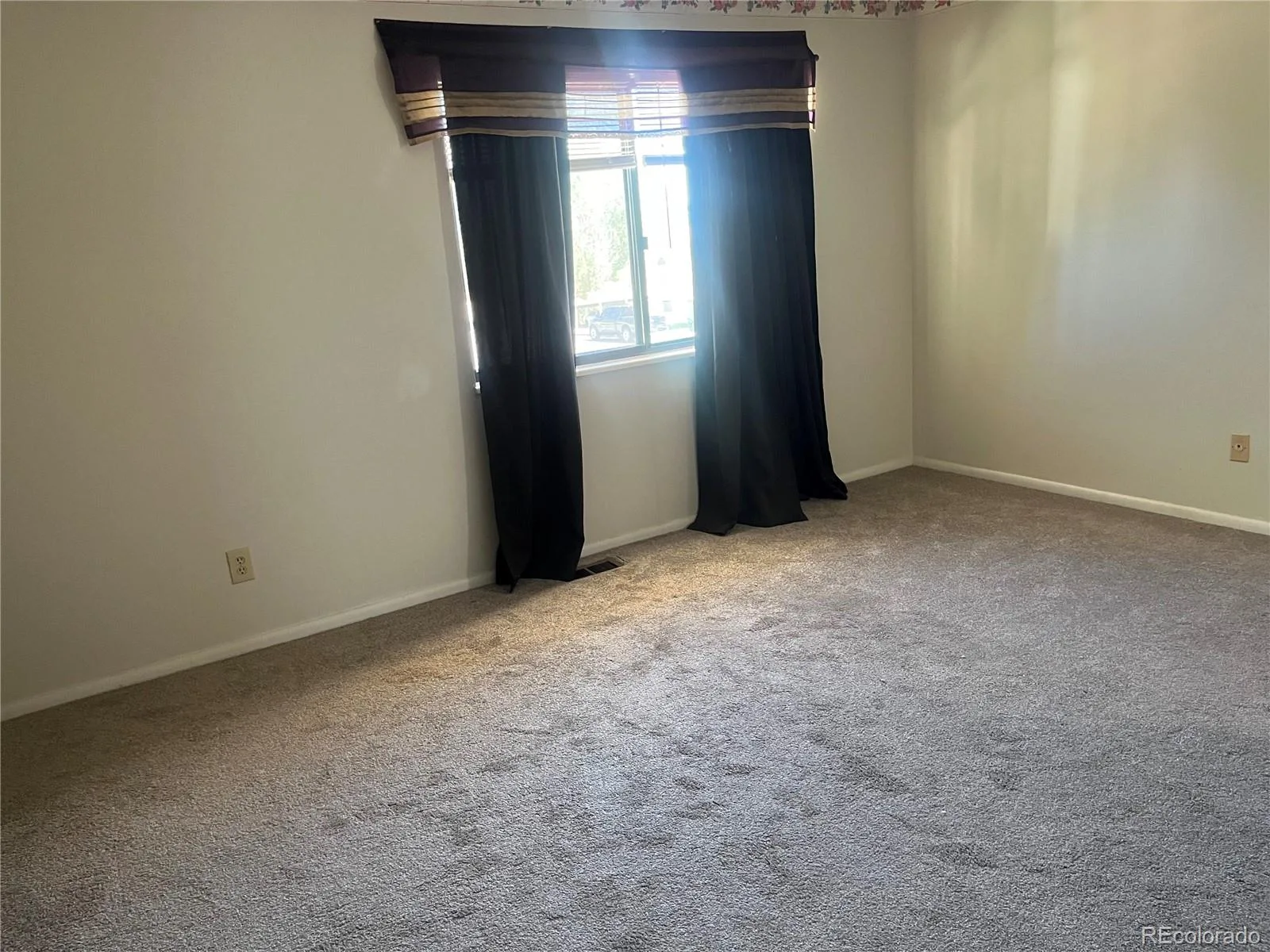 17692 E Eastman Place Aurora CO 80013 | MLS #REC4526529 07202026004402 1600 13