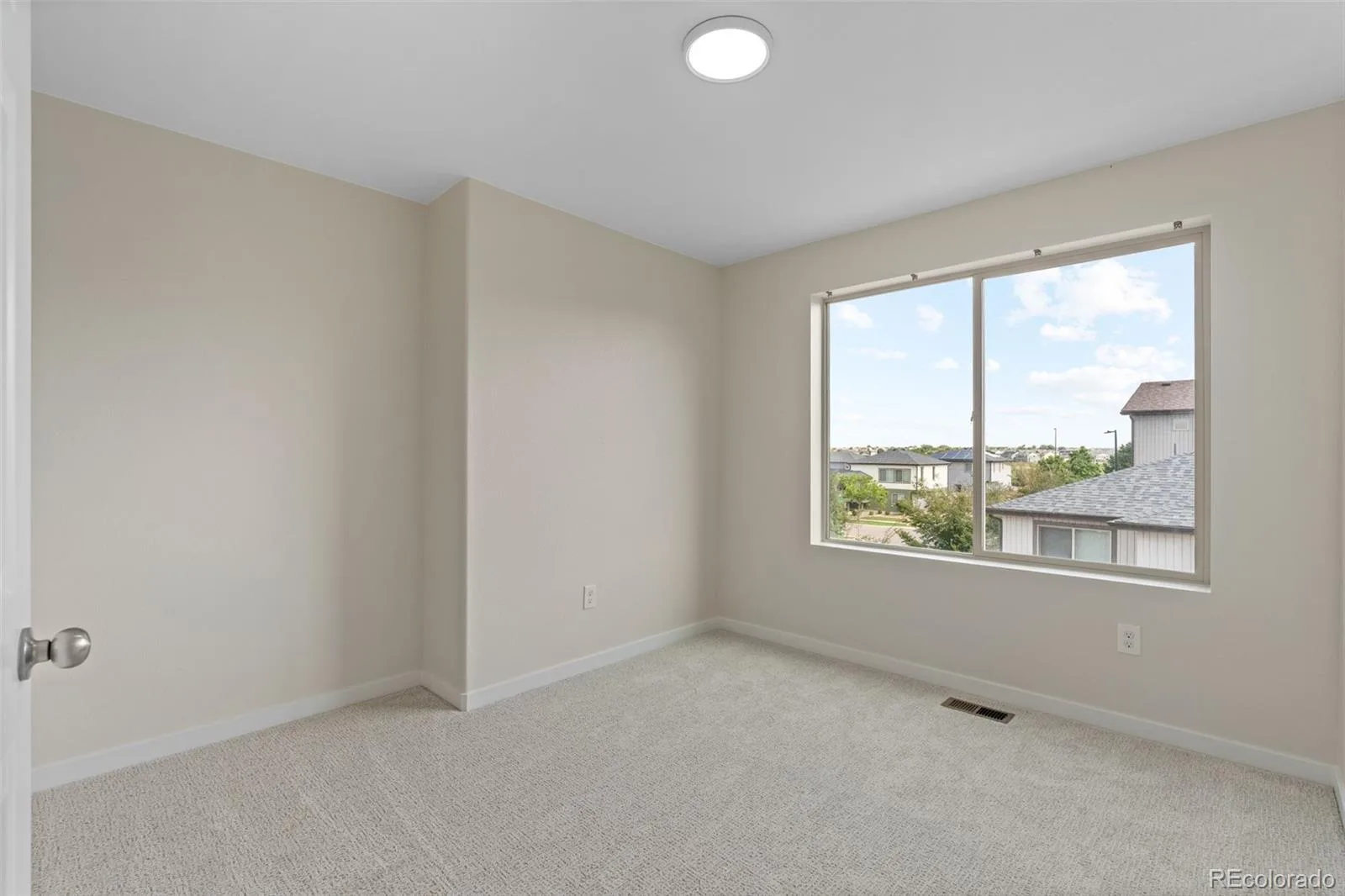 20054 E 48th Drive Denver CO 80249 | MLS #REC4527228 09292026235310 1600 29