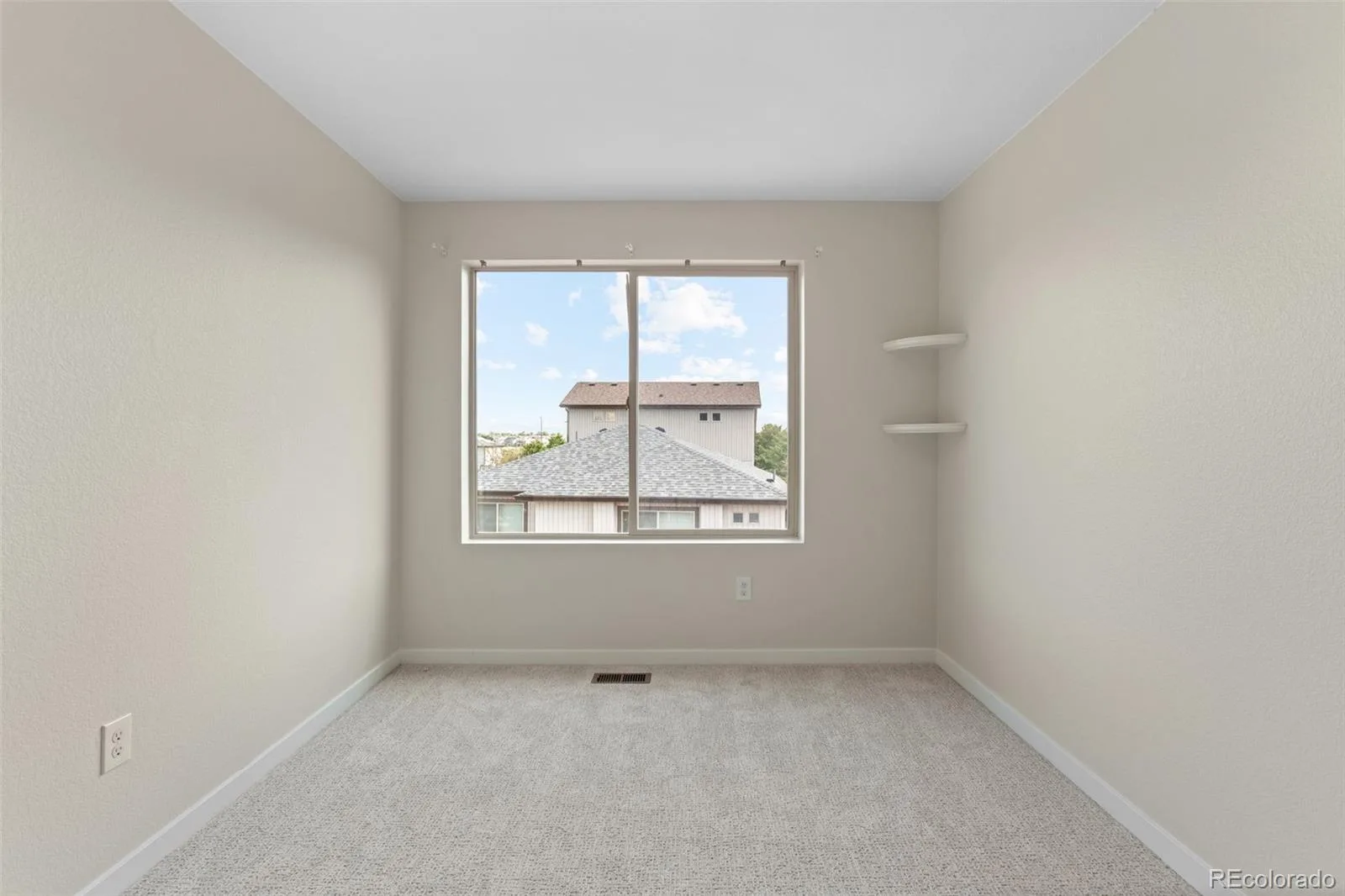 20054 E 48th Drive Denver CO 80249 | MLS #REC4527228 09292026235310 1600 31