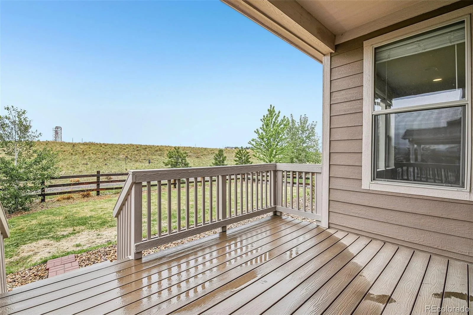8645 Torrey Street Arvada CO 80007 MLS #REC4529875 05212026235622 1600 40
