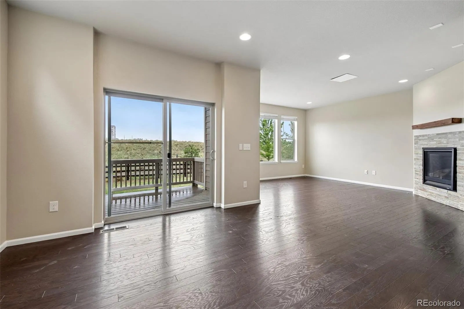 8645 Torrey Street Arvada CO 80007 MLS #REC4529875 05212026235622 1600 7
