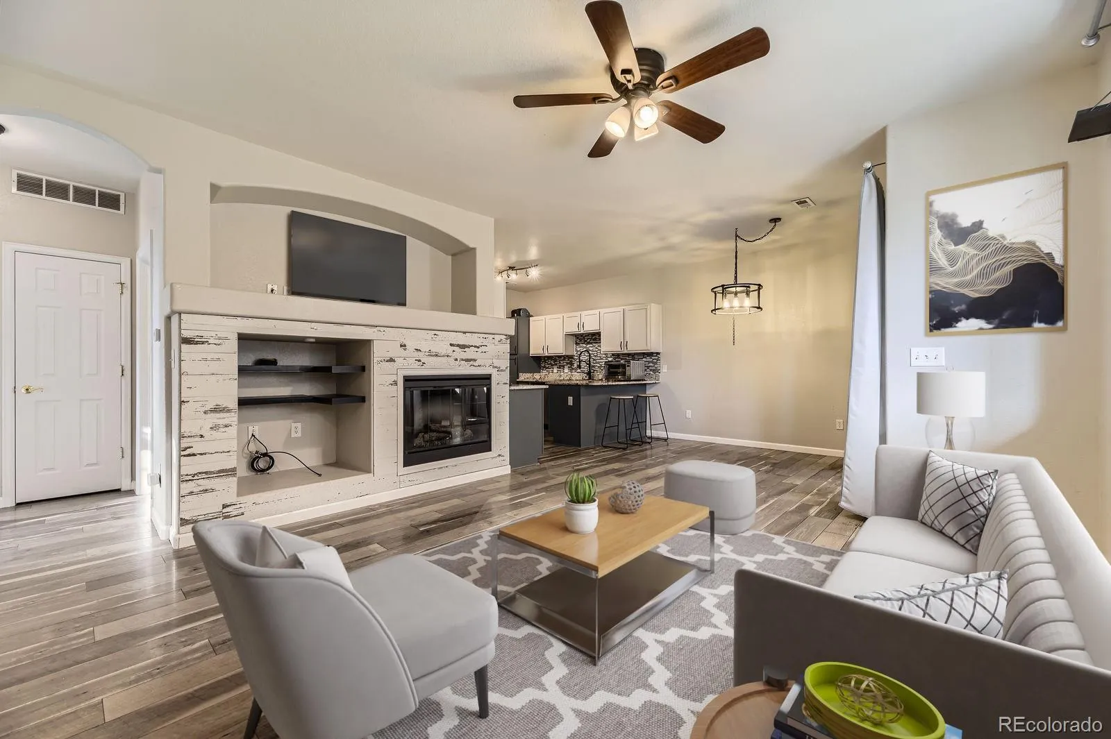 22520 E Ontario Drive #101 Aurora CO 80016 MLS #REC4530339 04082026142257 1600 4