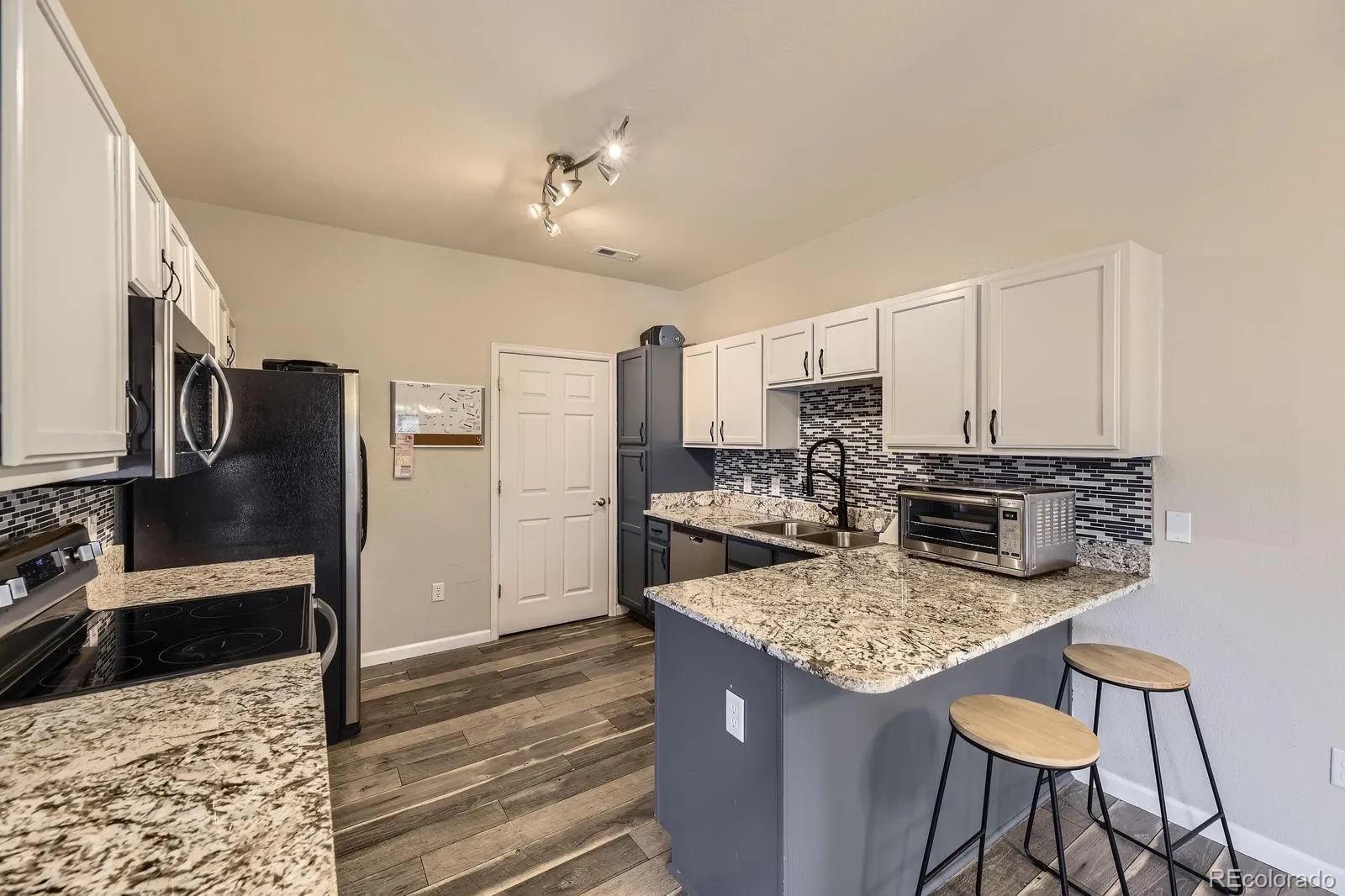 22520 E Ontario Drive #101 Aurora CO 80016 MLS #REC4530339 04082026142257 1600 6