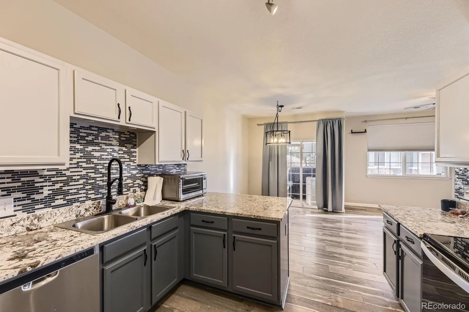 22520 E Ontario Drive #101 Aurora CO 80016 MLS #REC4530339 04082026142257 1600 7